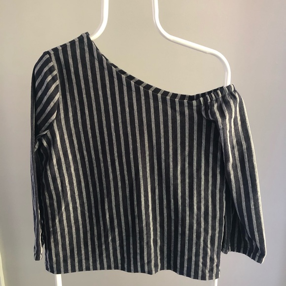 Off the shoulder cotton and polyester shirt - Picture 1 of 3